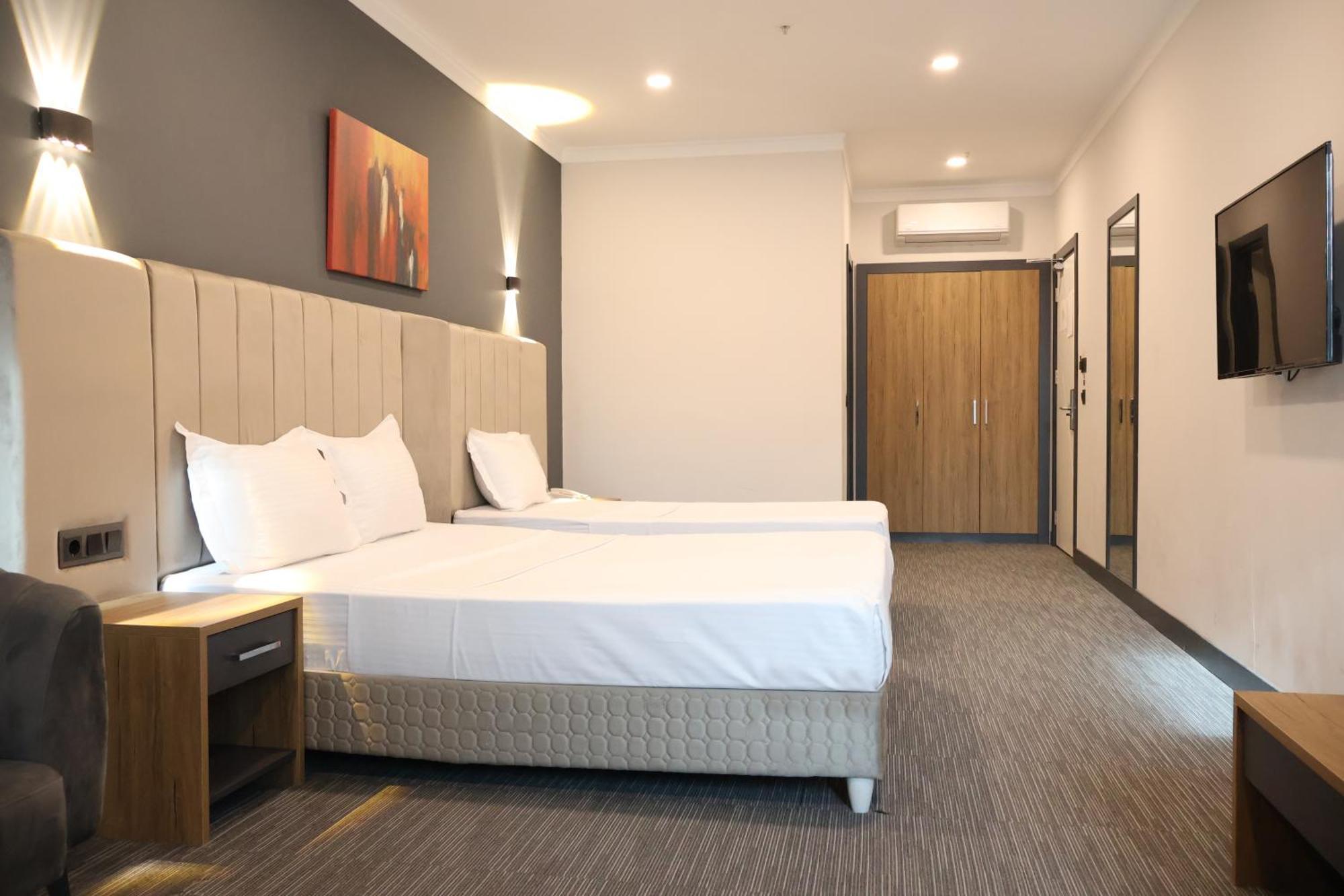 Home Plus Hotel 3* Istanboel