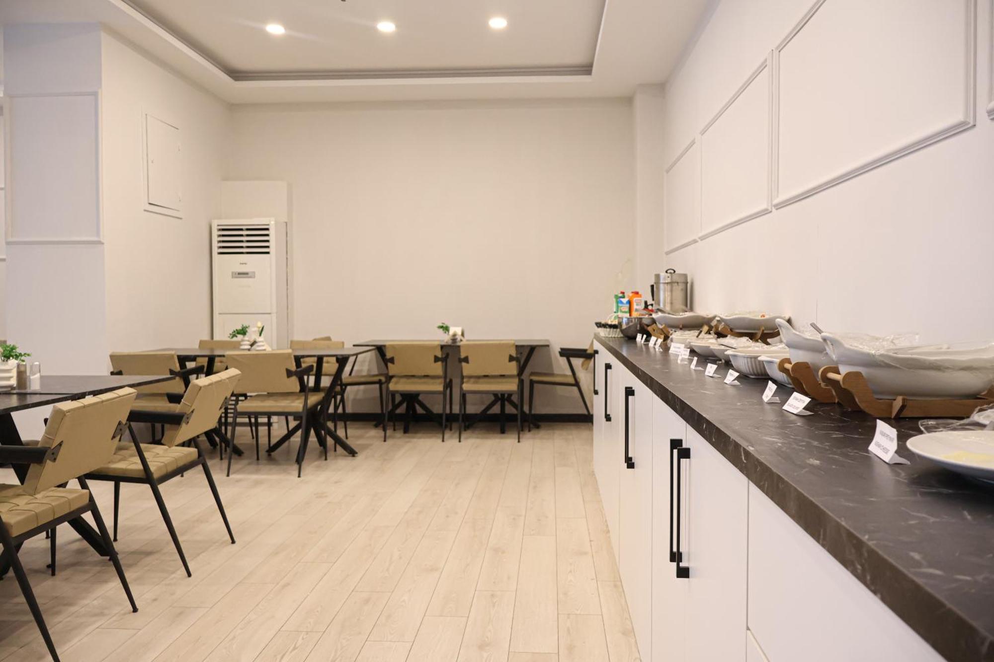 Home Plus Hotel Hotel Istanboel