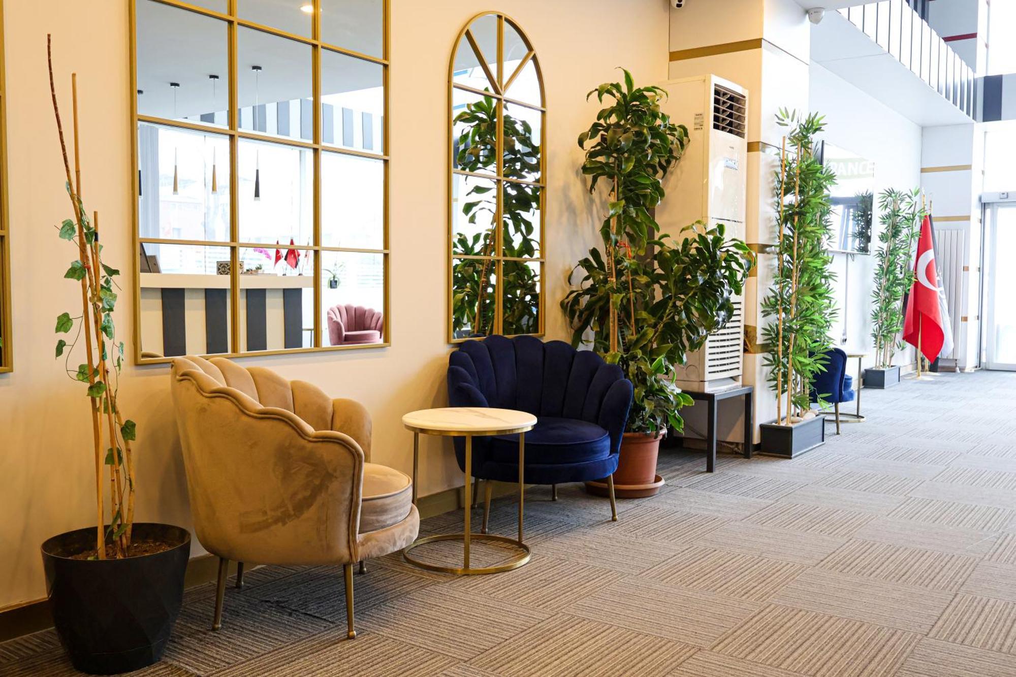 Hotel Home Plus Hotel 3*